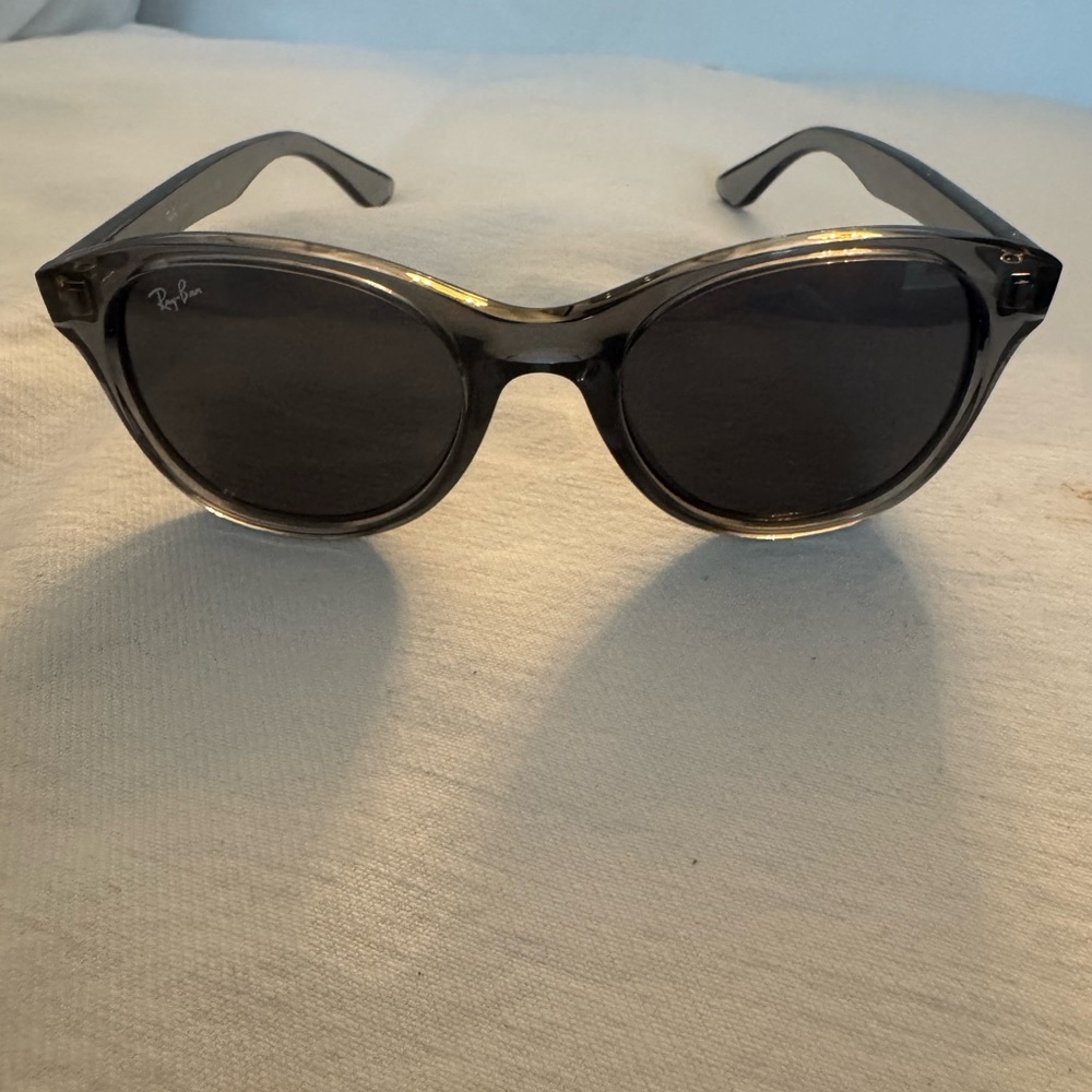 Authentic Ray Ban Sunglasses
